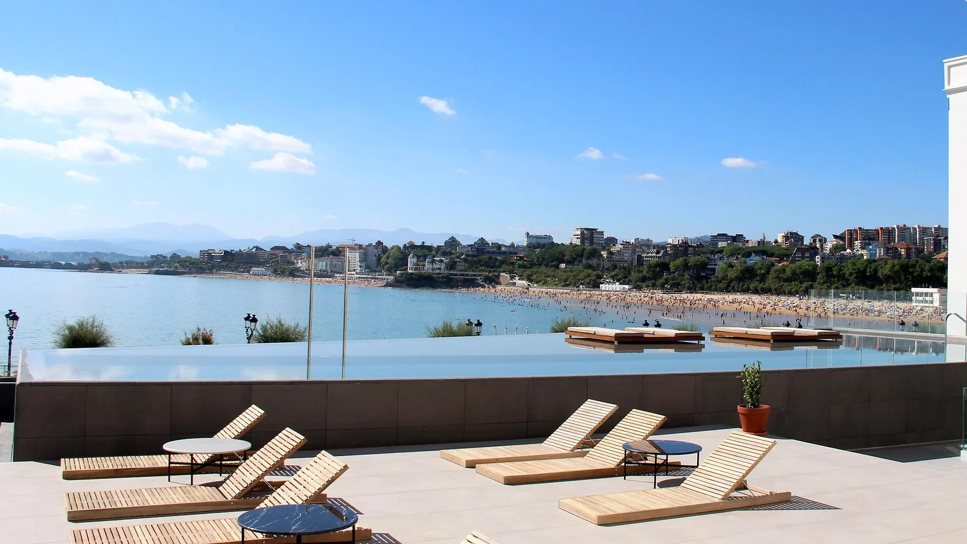 Hotel Chiqui Santander